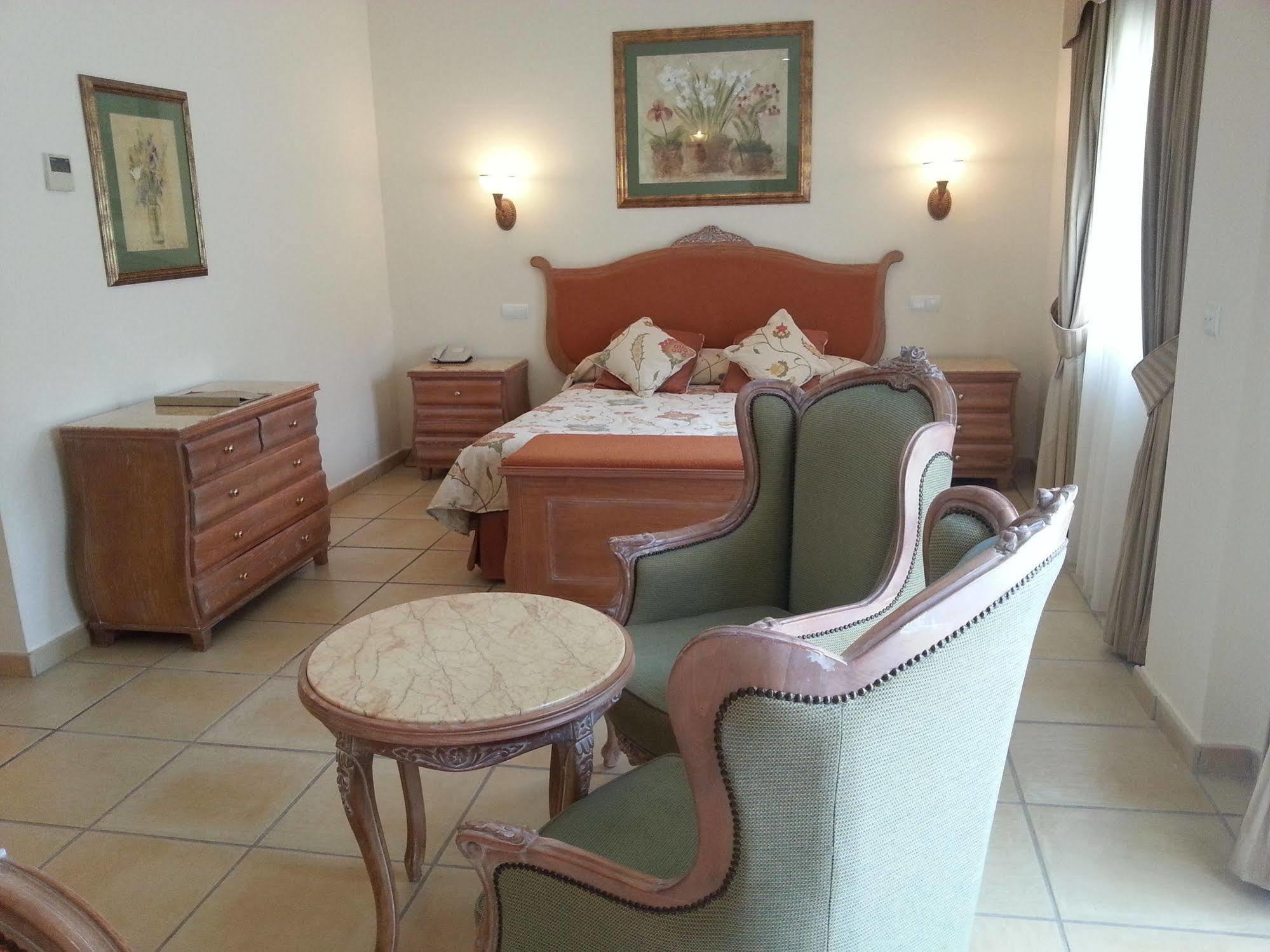 Gran Hotel Benahavis Spa Exterior foto
